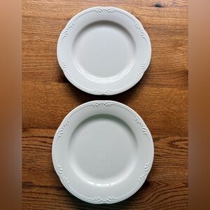 Vintage Pfaltzgraff Filigree Set of 2 Dinner Plates